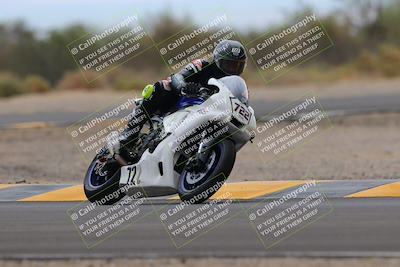 media/Sep-10-2022-SoCal Trackdays (Sat) [[a5bf35bb4a]]/Turn 2 (1pm)/